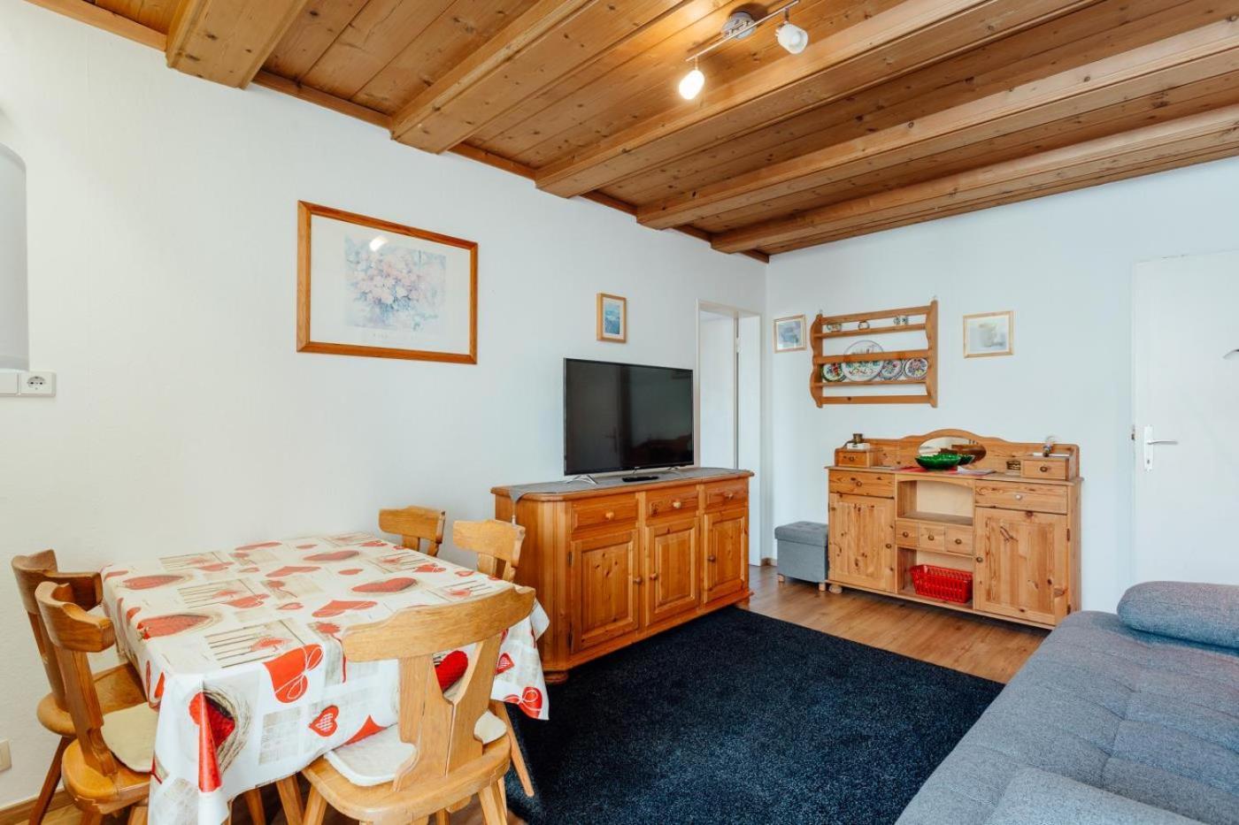 Alpenstadel Mit Hallenbad Und Sauna By Monicare Зеефелд в Тирол Екстериор снимка